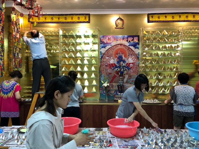 2019 Pre-Holiday Temple Cleaning